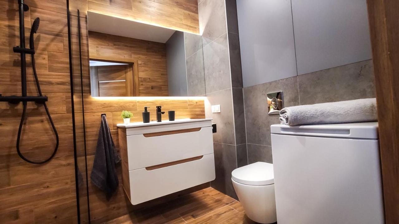 Wroclawska Two Bedroom Apartment Krasków Eksteriør bilde